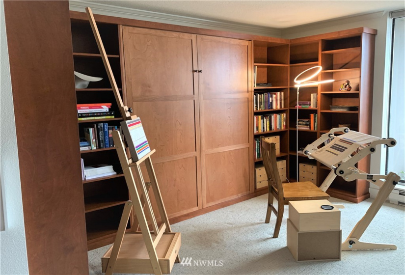 1101 Seneca, Seattle, Washington 98101, 3 Bedrooms Bedrooms, ,1 BathroomBathrooms,Residential,For Sale,Parkview Plaza,Seneca,NWM1842014