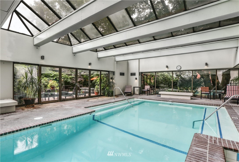 1101 Seneca, Seattle, Washington 98101, 3 Bedrooms Bedrooms, ,1 BathroomBathrooms,Residential,For Sale,Parkview Plaza,Seneca,NWM1842014