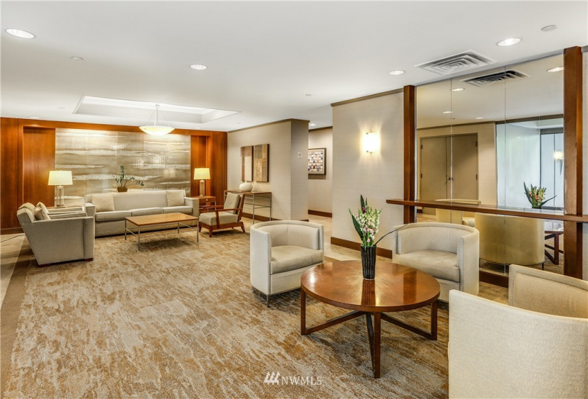1101 Seneca, Seattle, Washington 98101, 3 Bedrooms Bedrooms, ,1 BathroomBathrooms,Residential,For Sale,Parkview Plaza,Seneca,NWM1842014