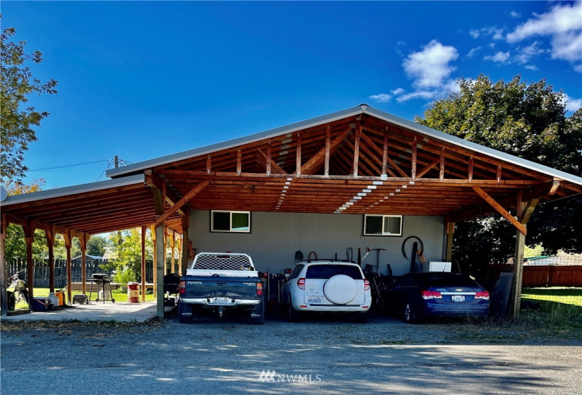 28 Race, Danville, Washington 99121, 5 Bedrooms Bedrooms, ,1 BathroomBathrooms,Residential,For Sale,Danville Townsite,Race,NWM1842036
