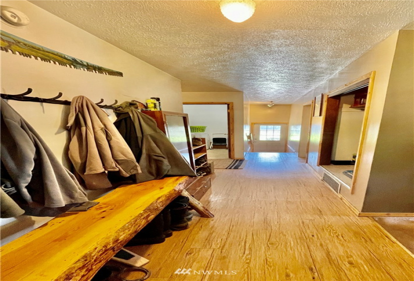 28 Race, Danville, Washington 99121, 5 Bedrooms Bedrooms, ,1 BathroomBathrooms,Residential,For Sale,Danville Townsite,Race,NWM1842036