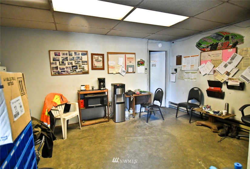 74 Newskah, Aberdeen, Washington 98520, ,Commercial Sale,For Sale,Newskah,NWM1842411