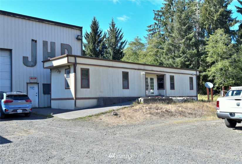 74 Newskah, Aberdeen, Washington 98520, ,Commercial Sale,For Sale,Newskah,NWM1842411