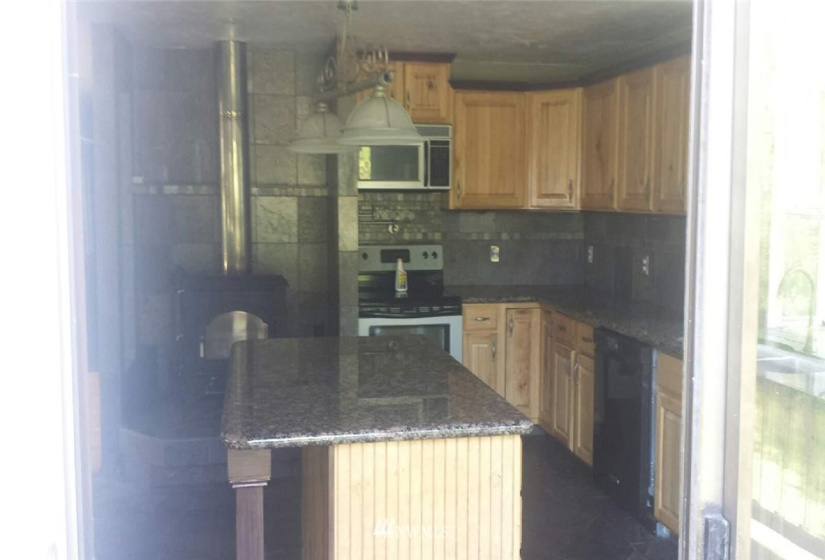 2711 158th, Tacoma, Washington 98445, 4 Bedrooms Bedrooms, ,1 BathroomBathrooms,Residential,For Sale,158th,NWM1842589