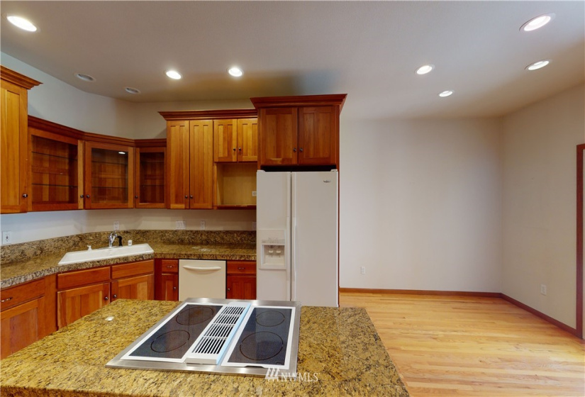 1015 Jelor, Walla Walla, Washington 99362, 3 Bedrooms Bedrooms, ,2 BathroomsBathrooms,Residential,For Sale,Country Glen Estates,Jelor,NWM1840251