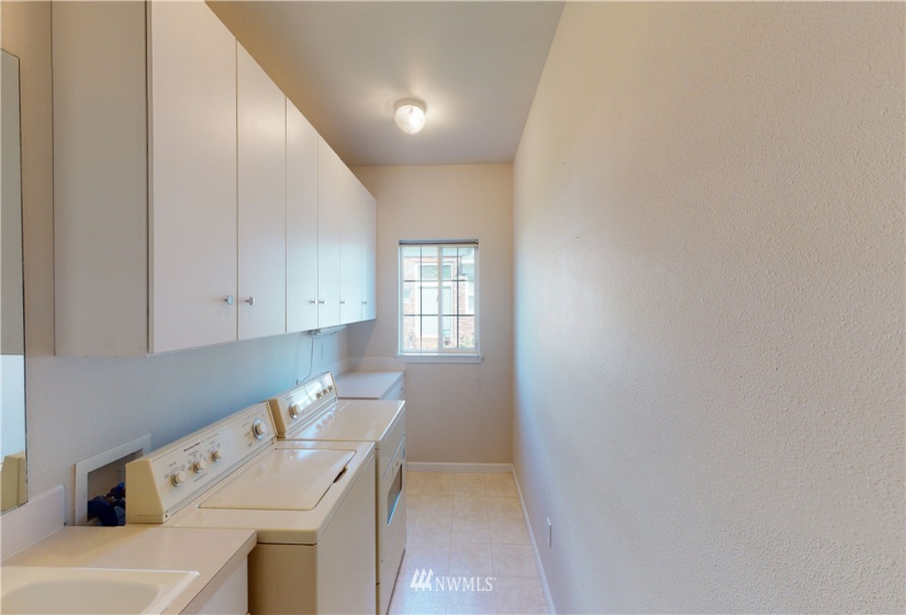 1015 Jelor, Walla Walla, Washington 99362, 3 Bedrooms Bedrooms, ,2 BathroomsBathrooms,Residential,For Sale,Country Glen Estates,Jelor,NWM1840251