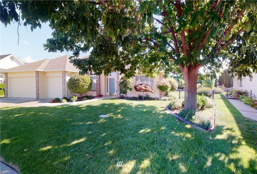 1015 Jelor, Walla Walla, Washington 99362, 3 Bedrooms Bedrooms, ,2 BathroomsBathrooms,Residential,For Sale,Country Glen Estates,Jelor,NWM1840251
