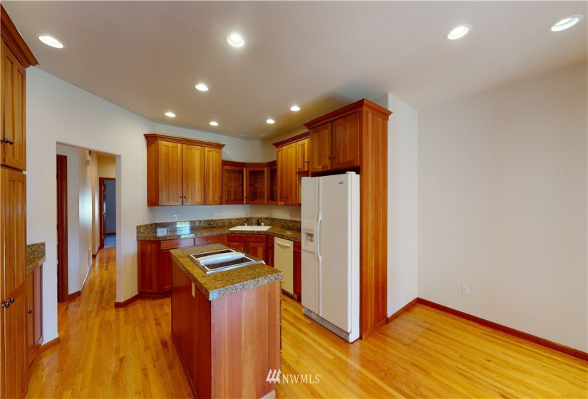 1015 Jelor, Walla Walla, Washington 99362, 3 Bedrooms Bedrooms, ,2 BathroomsBathrooms,Residential,For Sale,Country Glen Estates,Jelor,NWM1840251
