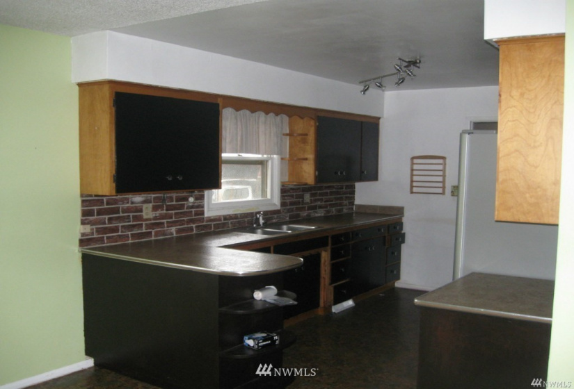 4459 Meridian, Bellingham, Washington 98226, ,Commercial Sale,For Sale,Meridian,NWM1842817