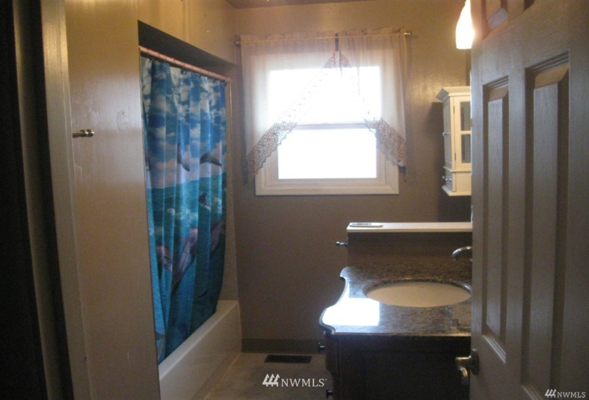 4459 Meridian, Bellingham, Washington 98226, ,Commercial Sale,For Sale,Meridian,NWM1842817