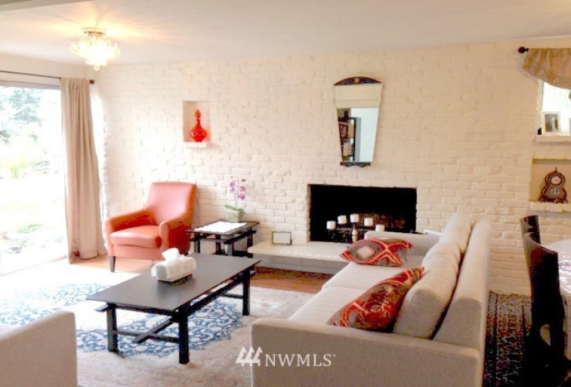 4618 Lake Washington, Kirkland, Washington 98033, 1 Bedroom Bedrooms, ,1 BathroomBathrooms,Residential Lease,For Rent,Lake Washington,NWM1837068