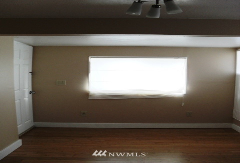 5221 21st, Seattle, Washington 98108, 2 Bedrooms Bedrooms, ,1 BathroomBathrooms,Residential Lease,For Rent,21st,NWM1843364