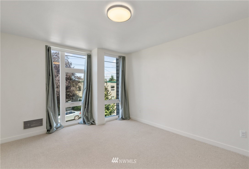 4356 6th, Seattle, Washington 98107, 2 Bedrooms Bedrooms, ,2 BathroomsBathrooms,Residential,For Sale,6th,NWM1843545