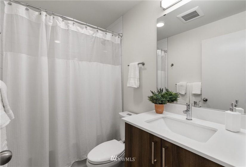 4356 6th, Seattle, Washington 98107, 2 Bedrooms Bedrooms, ,2 BathroomsBathrooms,Residential,For Sale,6th,NWM1843545