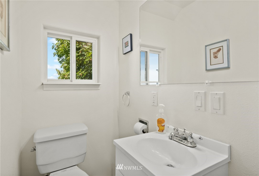 2403 Steilacoom, Steilacoom, Washington 98388, 4 Bedrooms Bedrooms, ,3 BathroomsBathrooms,Residential,For Sale,Steilacoom,NWM1843019
