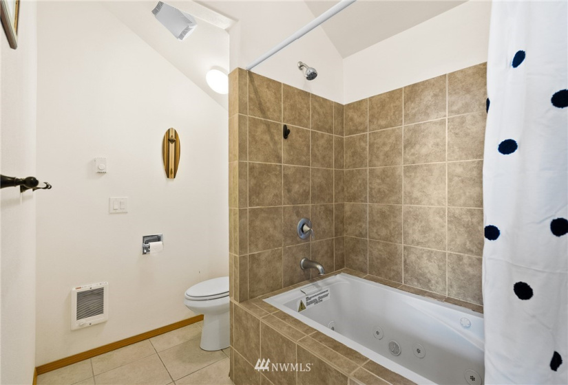 2403 Steilacoom, Steilacoom, Washington 98388, 4 Bedrooms Bedrooms, ,3 BathroomsBathrooms,Residential,For Sale,Steilacoom,NWM1843019