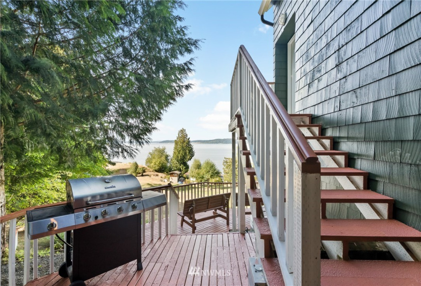 2403 Steilacoom, Steilacoom, Washington 98388, 4 Bedrooms Bedrooms, ,3 BathroomsBathrooms,Residential,For Sale,Steilacoom,NWM1843019