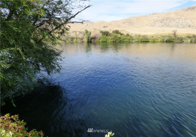 24 Hadley, Brewster, Washington 98812, ,Land,For Sale,Hadley,NWM1843393