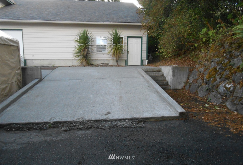 1254 Finn Hill, Poulsbo, Washington 98370, ,Commercial Sale,For Sale,Finn Hill,NWM1842912