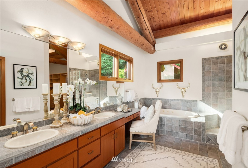 5522 308th, Preston, Washington 98050, 4 Bedrooms Bedrooms, ,5 BathroomsBathrooms,Residential,For Sale,308th,NWM1843135
