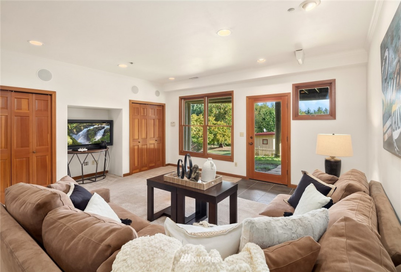 5522 308th, Preston, Washington 98050, 4 Bedrooms Bedrooms, ,5 BathroomsBathrooms,Residential,For Sale,308th,NWM1843135