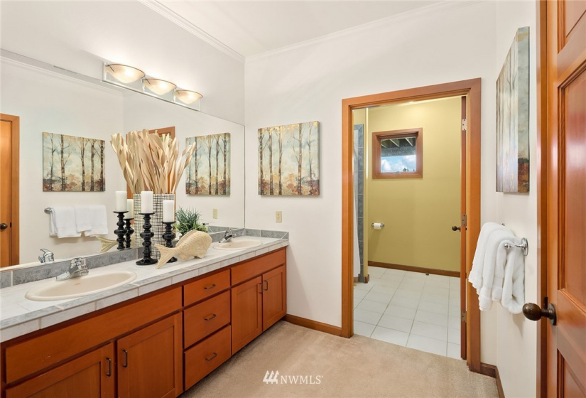 5522 308th, Preston, Washington 98050, 4 Bedrooms Bedrooms, ,5 BathroomsBathrooms,Residential,For Sale,308th,NWM1843135