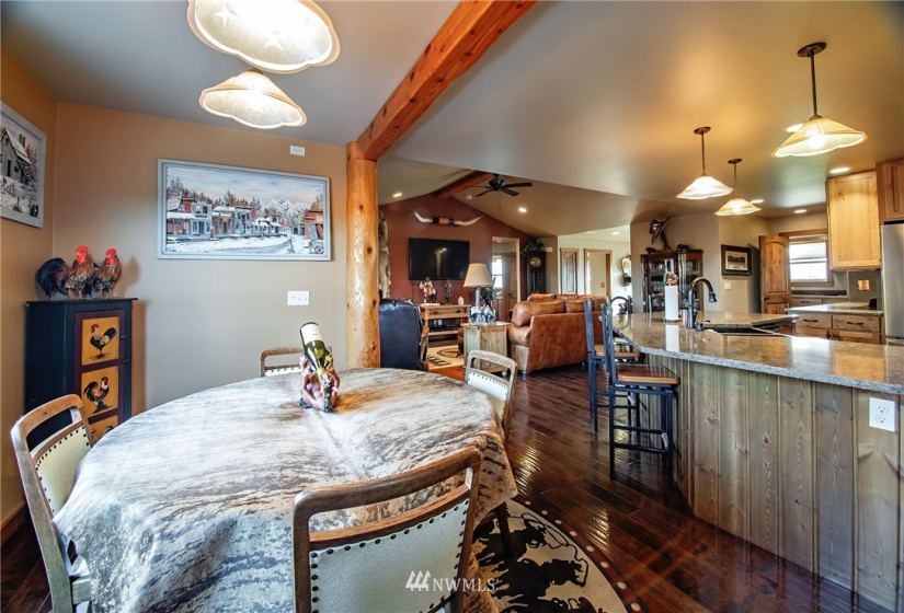 2690 Rader, Ellensburg, Washington 98926, 3 Bedrooms Bedrooms, ,1 BathroomBathrooms,Farm,For Sale,Rader,NWM1843704