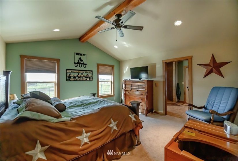 2690 Rader, Ellensburg, Washington 98926, 3 Bedrooms Bedrooms, ,1 BathroomBathrooms,Farm,For Sale,Rader,NWM1843704