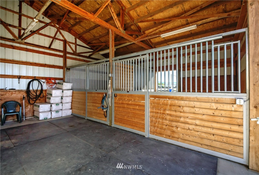 2690 Rader, Ellensburg, Washington 98926, 3 Bedrooms Bedrooms, ,1 BathroomBathrooms,Farm,For Sale,Rader,NWM1843704