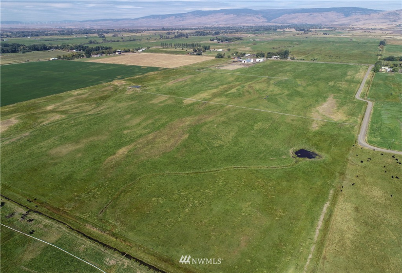 2690 Rader, Ellensburg, Washington 98926, 3 Bedrooms Bedrooms, ,1 BathroomBathrooms,Farm,For Sale,Rader,NWM1843704