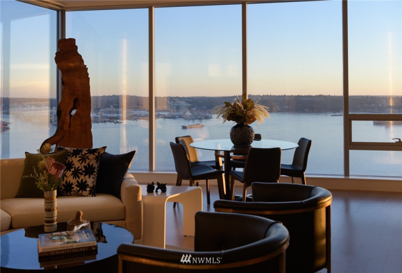 1521 2nd, Seattle, Washington 98101, 2 Bedrooms Bedrooms, ,1 BathroomBathrooms,Residential,For Sale,Fifteen Twenty-One Second Avenue,2nd,NWM1843810