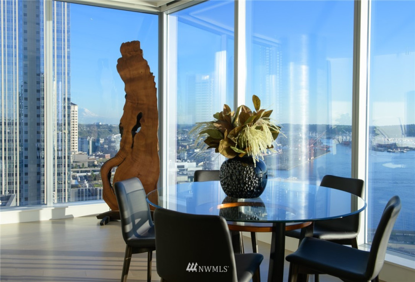 1521 2nd, Seattle, Washington 98101, 2 Bedrooms Bedrooms, ,1 BathroomBathrooms,Residential,For Sale,Fifteen Twenty-One Second Avenue,2nd,NWM1843810