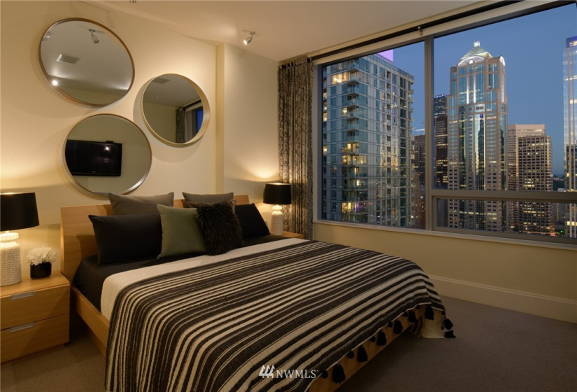 1521 2nd, Seattle, Washington 98101, 2 Bedrooms Bedrooms, ,1 BathroomBathrooms,Residential,For Sale,Fifteen Twenty-One Second Avenue,2nd,NWM1843810