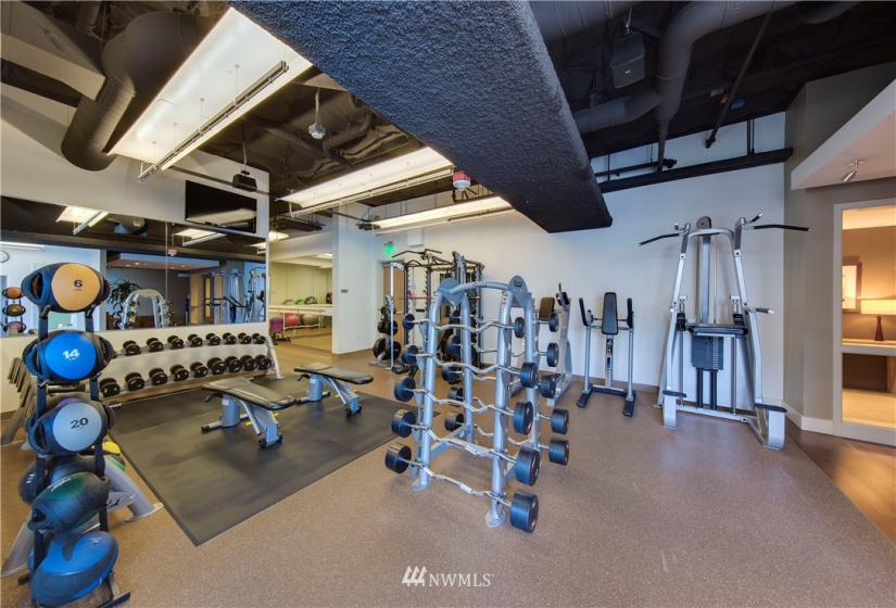 1521 2nd, Seattle, Washington 98101, 2 Bedrooms Bedrooms, ,1 BathroomBathrooms,Residential,For Sale,Fifteen Twenty-One Second Avenue,2nd,NWM1843810