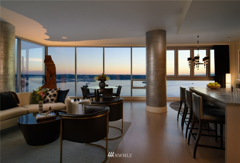 1521 2nd, Seattle, Washington 98101, 2 Bedrooms Bedrooms, ,1 BathroomBathrooms,Residential,For Sale,Fifteen Twenty-One Second Avenue,2nd,NWM1843810