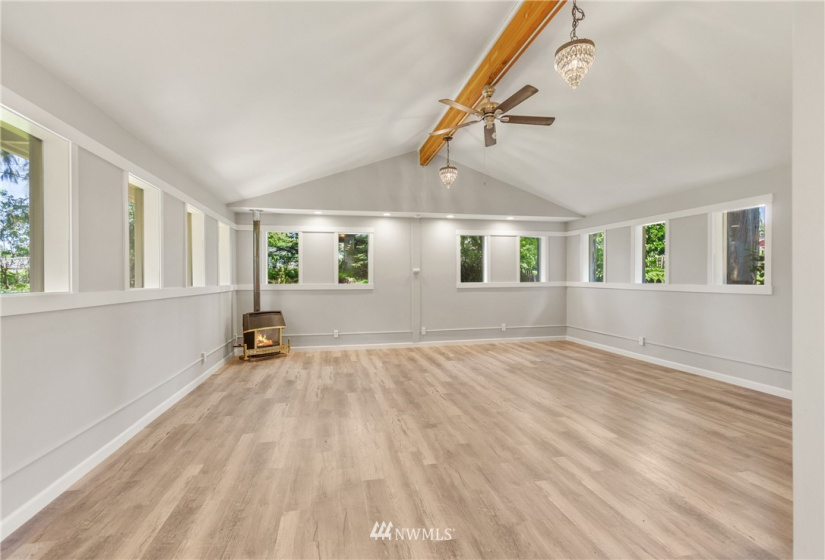 9113 21st, Lake Stevens, Washington 98258, ,Commercial Sale,For Sale,21st,NWM1844449