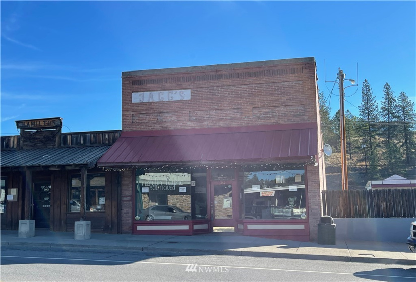 662 Clark, Republic, Washington 99166, ,Commercial Sale,For Sale,Clark,NWM1844701