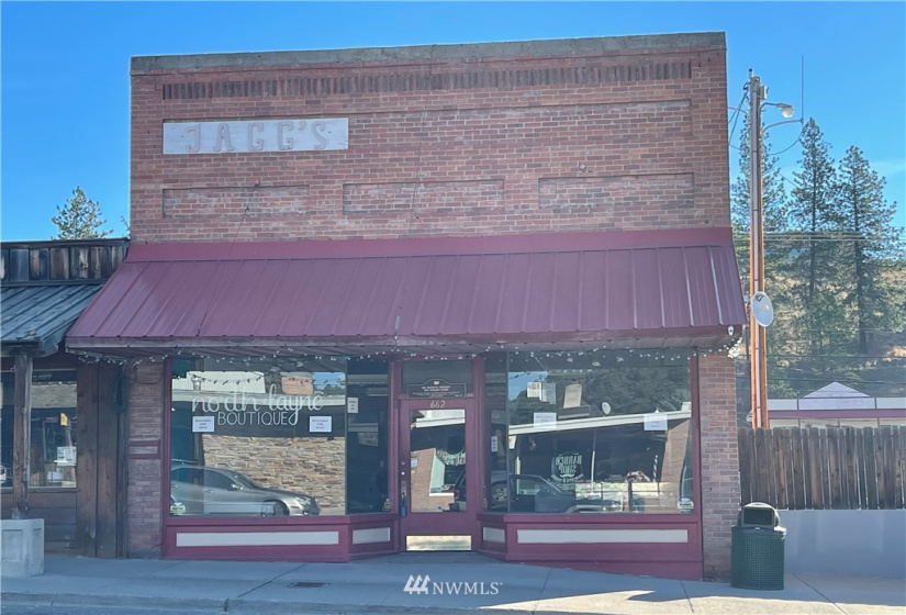 662 Clark, Republic, Washington 99166, ,Commercial Sale,For Sale,Clark,NWM1844701