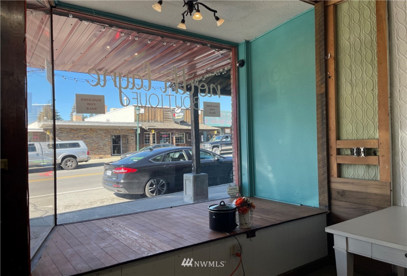 662 Clark, Republic, Washington 99166, ,Commercial Sale,For Sale,Clark,NWM1844701