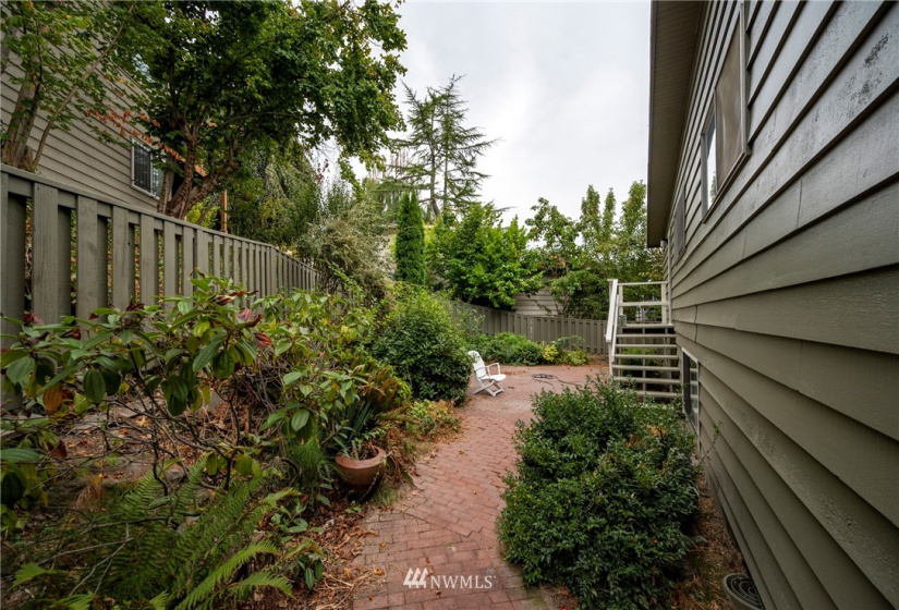 5014 44th, Seattle, Washington 98105, ,Land,For Sale,Windermere Circle,44th,NWM1844999