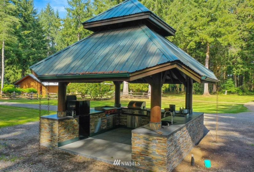 1171 Big Pine, Forks, Washington 98331, 4 Bedrooms Bedrooms, ,2 BathroomsBathrooms,Residential,For Sale,Big Pine,NWM1843713