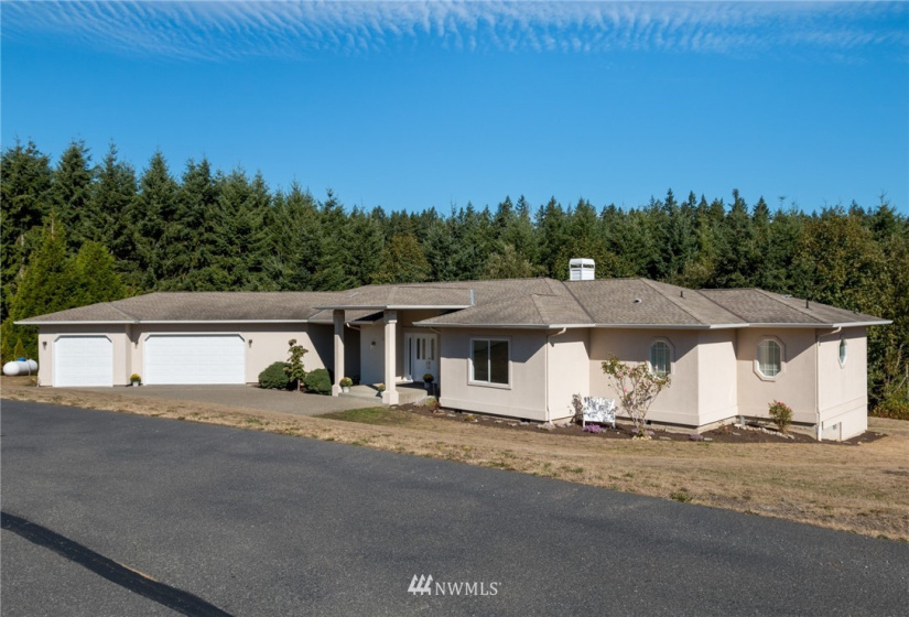 127 Glacier Peak, Camano Island, Washington 98282, 3 Bedrooms Bedrooms, ,2 BathroomsBathrooms,Residential,For Sale,Camano Hills PRD, div.1,Glacier Peak,NWM1844750