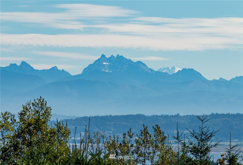 127 Glacier Peak, Camano Island, Washington 98282, 3 Bedrooms Bedrooms, ,2 BathroomsBathrooms,Residential,For Sale,Camano Hills PRD, div.1,Glacier Peak,NWM1844750