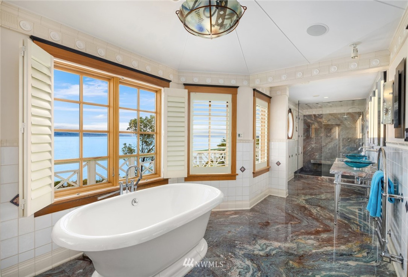 880 Schwartz, Nordland, Washington 98358, 4 Bedrooms Bedrooms, ,4 BathroomsBathrooms,Residential,For Sale,Schwartz,NWM1833007