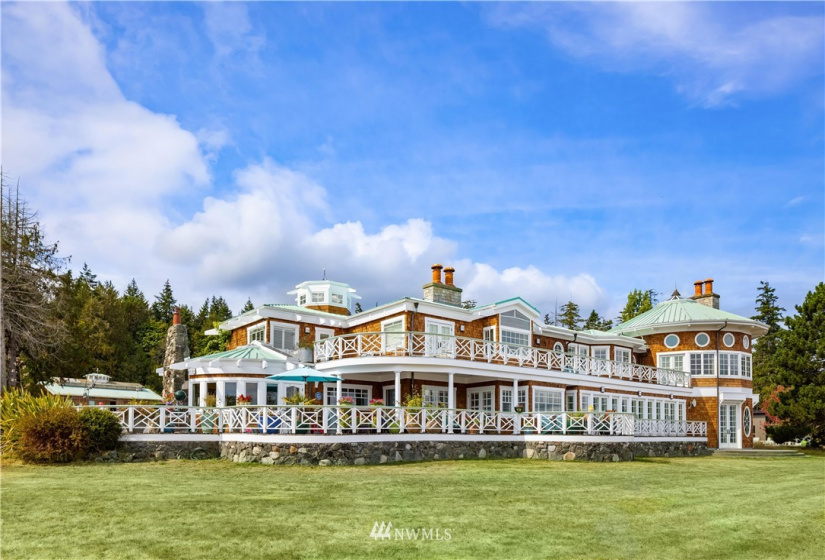 880 Schwartz, Nordland, Washington 98358, 4 Bedrooms Bedrooms, ,4 BathroomsBathrooms,Residential,For Sale,Schwartz,NWM1833007