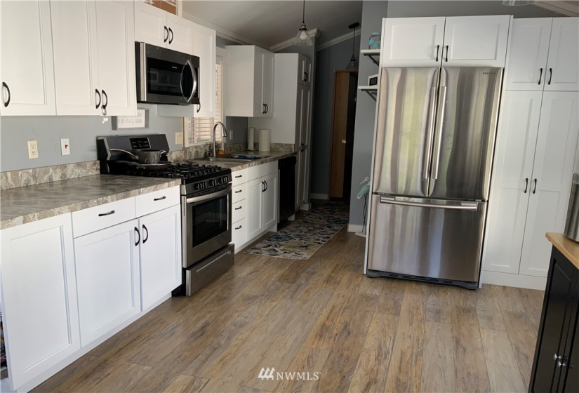 8818 Crescent Bar, Quincy, Washington 98848, 2 Bedrooms Bedrooms, ,1 BathroomBathrooms,Residential,For Sale,Crescent Bar,NWM1845179