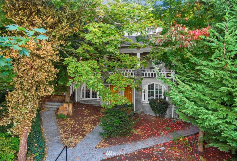 5219 22nd, Seattle, Washington 98105, ,Residential Income,For Sale,22nd,NWM1844988