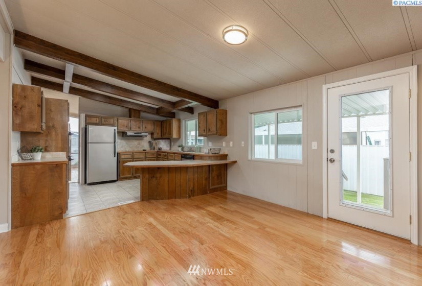 312 Columbia Center Blvd, Kennewick, Washington 99336, 3 Bedrooms Bedrooms, ,1 BathroomBathrooms,Residential,For Sale,Columbia Center Blvd,NWM1845665
