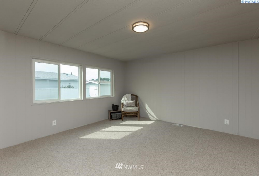 312 Columbia Center Blvd, Kennewick, Washington 99336, 3 Bedrooms Bedrooms, ,1 BathroomBathrooms,Residential,For Sale,Columbia Center Blvd,NWM1845665