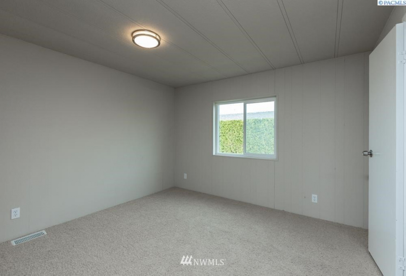 312 Columbia Center Blvd, Kennewick, Washington 99336, 3 Bedrooms Bedrooms, ,1 BathroomBathrooms,Residential,For Sale,Columbia Center Blvd,NWM1845665
